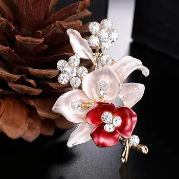 Cvet Elegantno Kapljično Kristalno Broška Zatiči Korejski Slog Cvet Corsage Kristalno Nosorogovo Broška Pin Nakit Svate Zatiči