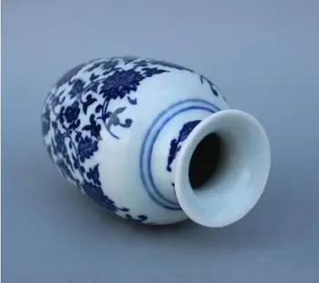 Kitajski Modri in beli porcelan, Ročno pobarvan cvet Vazo W Qianlong Znamke