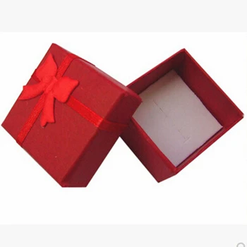 Modni Nakit Polje Rdeče Obroči Polje,Uhani, Obesek Polje 4*4*3.2 cm Zaslon Embalaža Gift Box