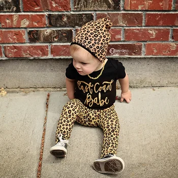 Novo Poletje Moda za Malčke Baby Boy, Girl Obleke 2pcs Določa Črne Črke Natisni T-shirt Kratek Rokav Vrhovi+Leopard Dolge Hlače 0-4Y