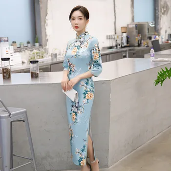 Svetlo Modre tričetrtinske Rokav Mandarin Ovratnik Kitajski Letnik Dolgo Cheongsam Obleke Za Ženske Plus Velikost 4XL 5XL Qipao