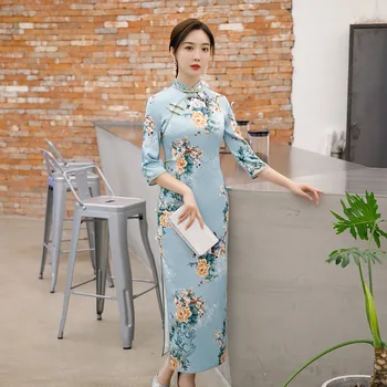 Svetlo Modre tričetrtinske Rokav Mandarin Ovratnik Kitajski Letnik Dolgo Cheongsam Obleke Za Ženske Plus Velikost 4XL 5XL Qipao